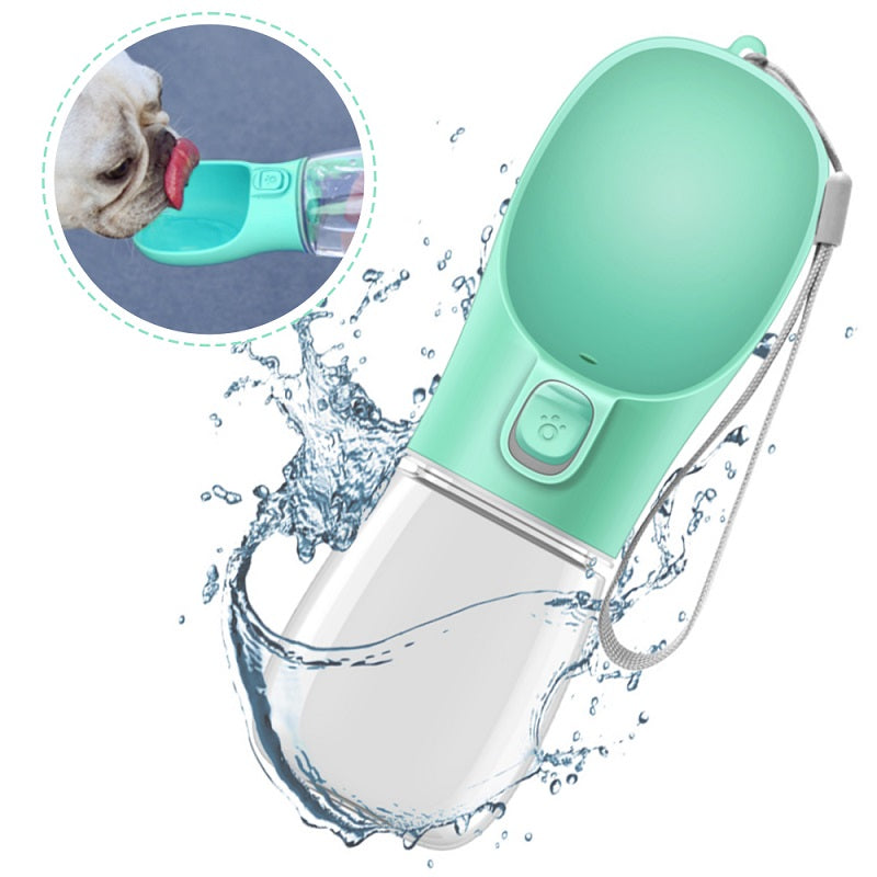 Portable drinking cup for pets